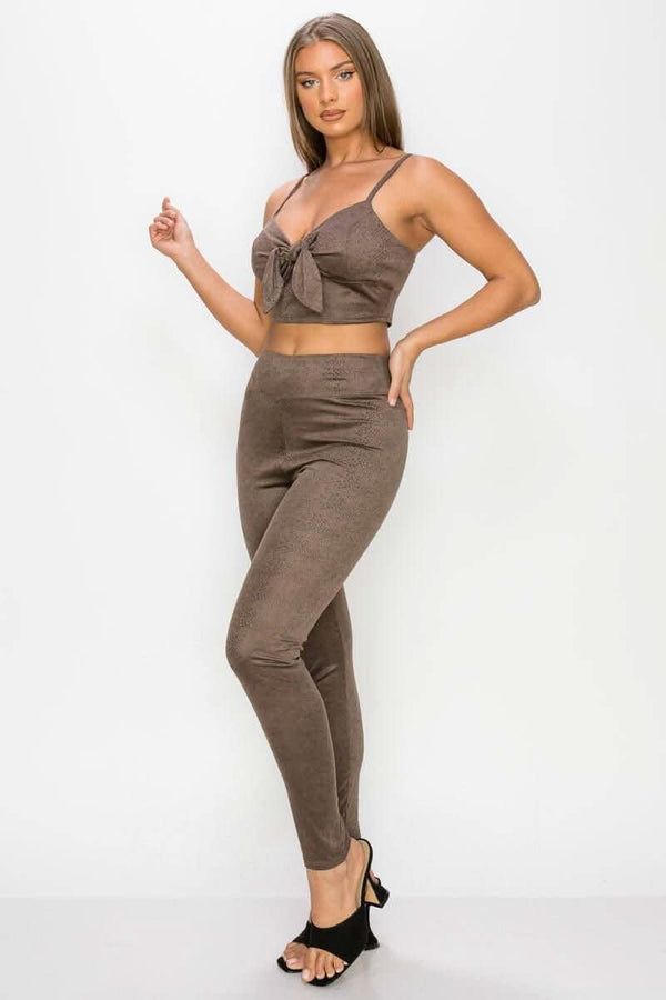 Embossed Snake Print Top And Leggings Set - Fit Me For 20