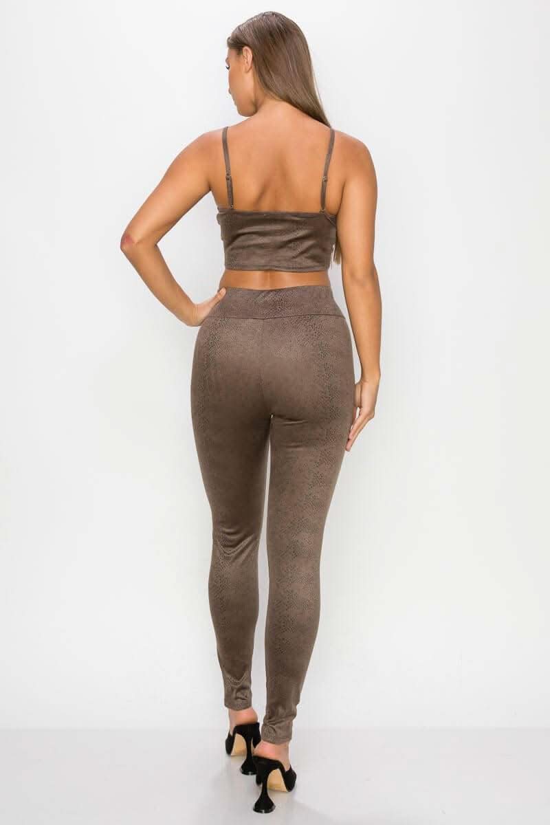 Embossed Snake Print Top And Leggings Set - Fit Me For 20