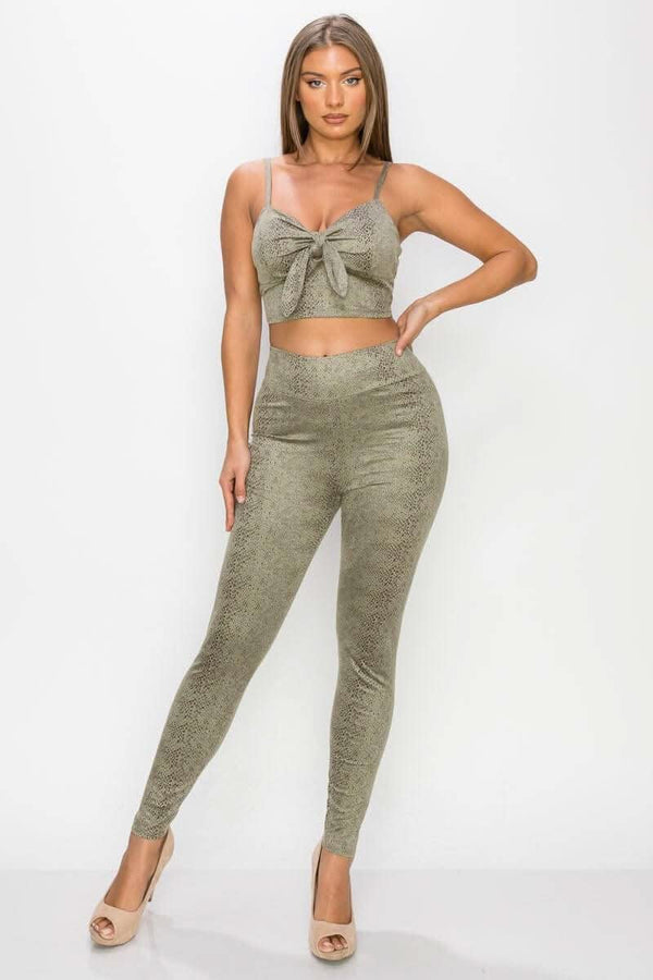 Embossed Snake Print Top And Leggings Set - Fit Me For 20