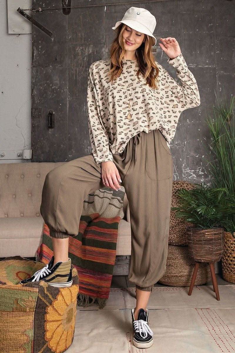 Leopard Printed Garment Dye Loose Fit Knit Top - Fit Me For 20