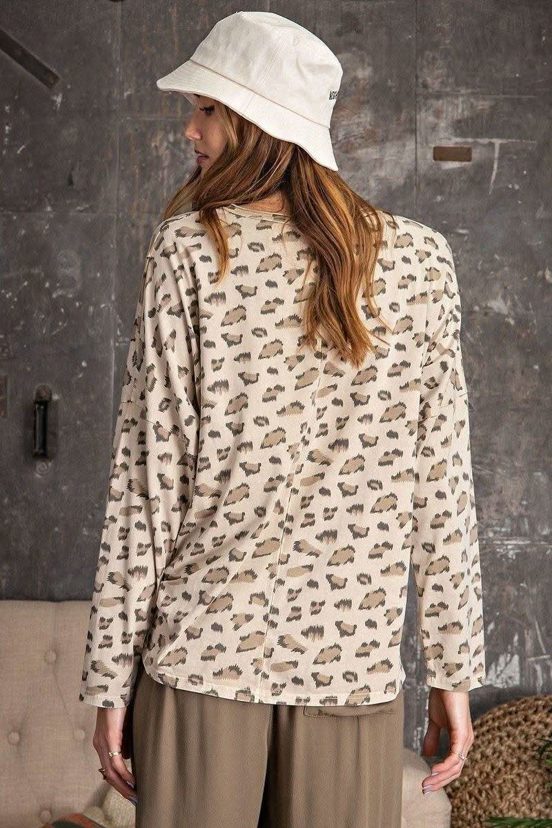 Leopard Printed Garment Dye Loose Fit Knit Top - Fit Me For 20