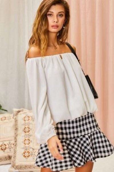 Off Shoulder Long Bubble Sleeve Solid Top - Fit Me For 20