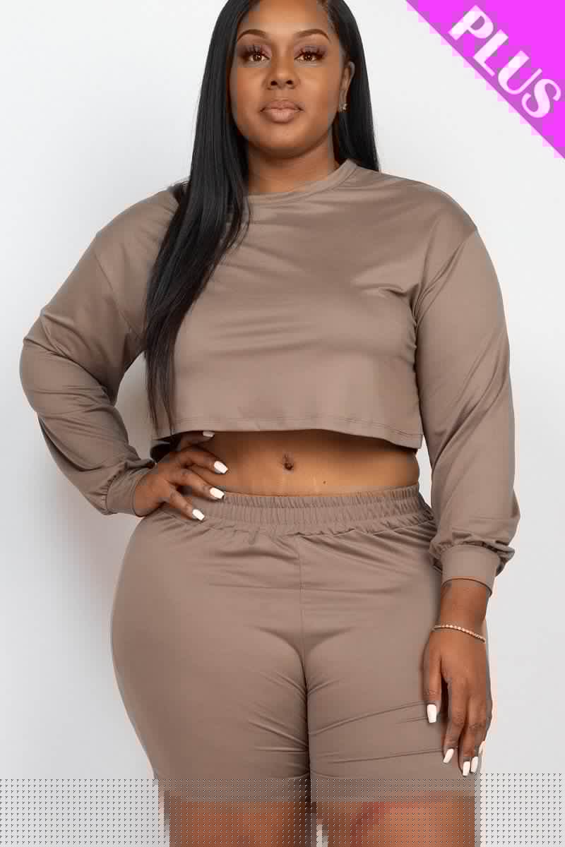 Plus Size Cozy Crop Top And Shorts Set - Fit Me For 20
