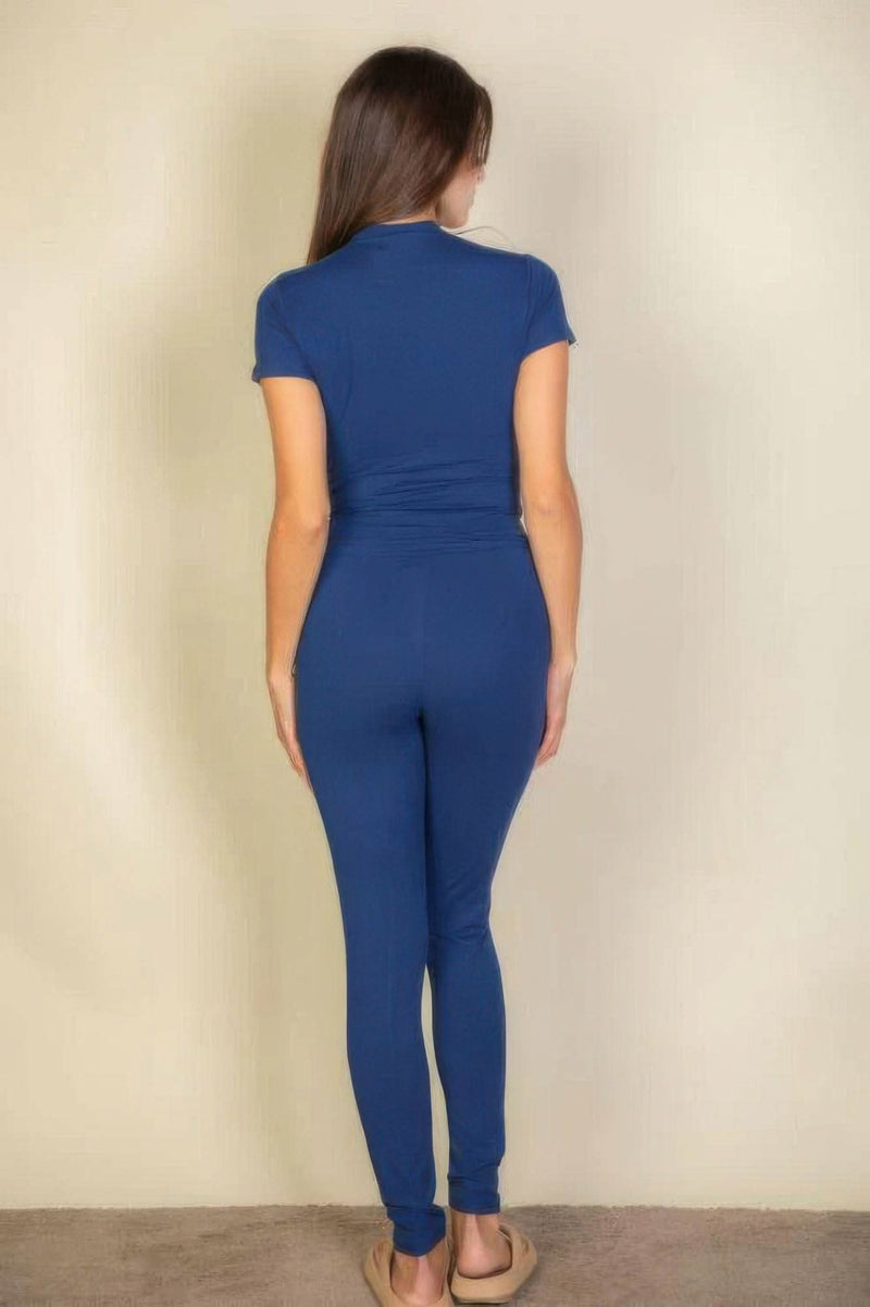 Short Sleeve Round Neck T Shirt - Fit Me For 20