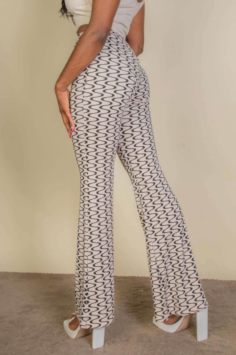 Wavy Print High Waist Flare Pants - Fit Me For 20
