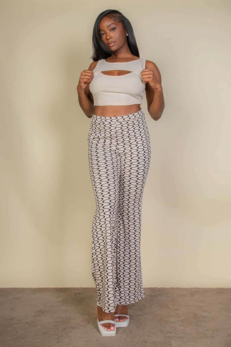 Wavy Print High Waist Flare Pants - Fit Me For 20